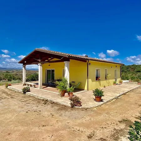 San Leonardo Country House Calangianus Exterior photo